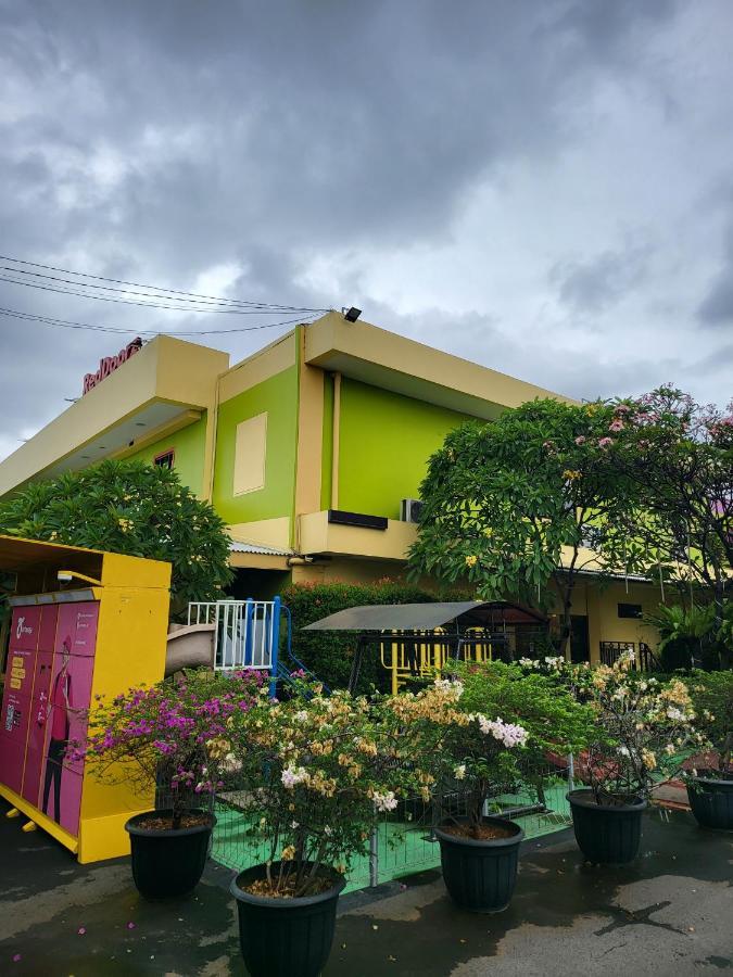 Reddoorz Near Dunia Fantasi Ancol