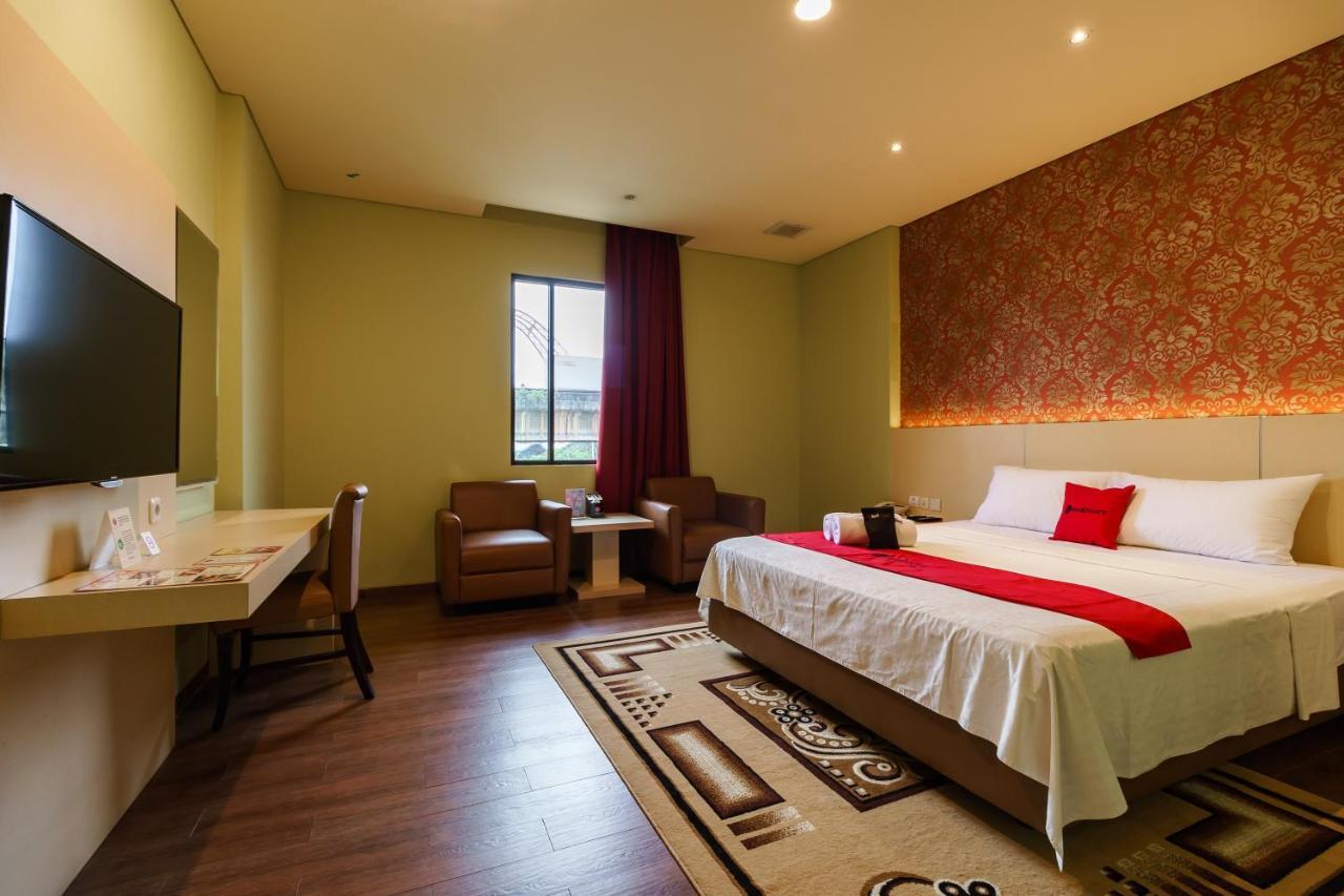 Hotel Reddoorz Near Dunia Fantasi Ancol